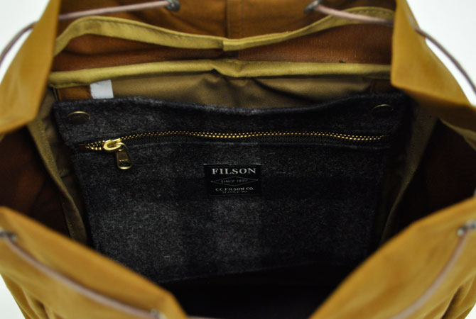 Filson Small Pack